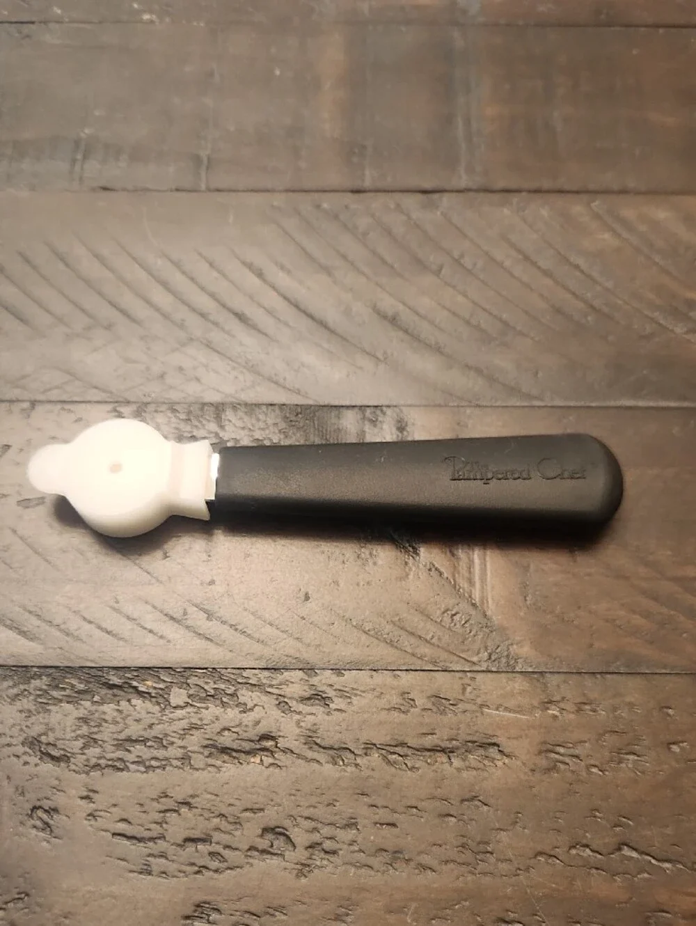 The Pampered Chef Black Cook's Corer #1175